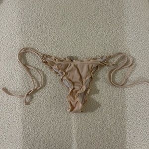 scrunched tie beige bottoms 🤍